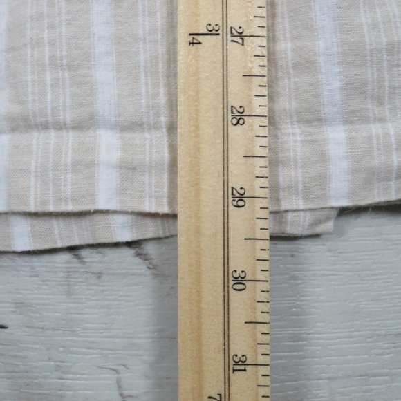 Concepts* Claiborne Men's Short Sleeve Button Down Shirt~ Size XL(Tan/White) - Picture 9 of 11